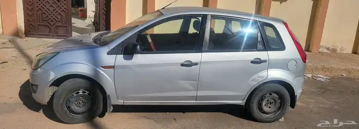 سيارة فيجو 2012 استمارة سارونة والفحص ساري المطلوب 7000 2