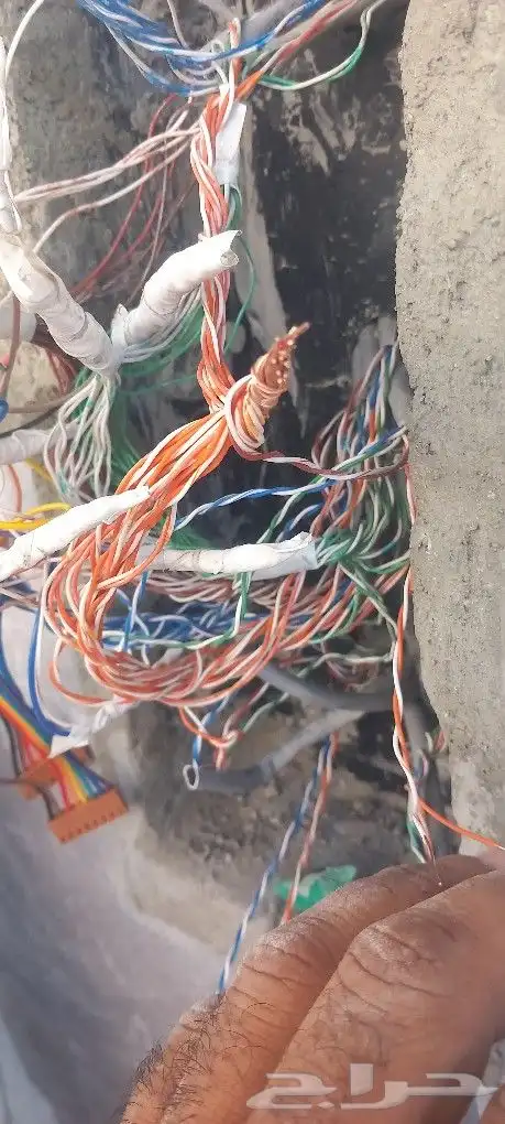 كهربائي منازل الحمدانية الصالحية 4