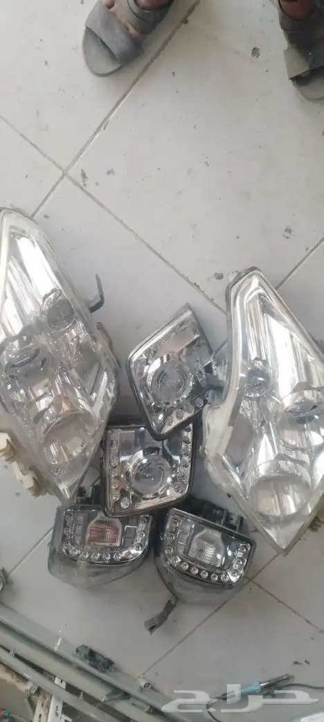 شمعات وسطبات جيب باترول 2010 1