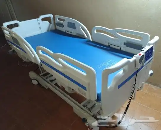 سرير طبي كهربائي مع مرتبه طبيه 5