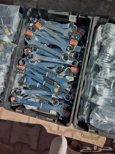للبيع رفوف عدد بلاستيك ومفكات وحبات 17
