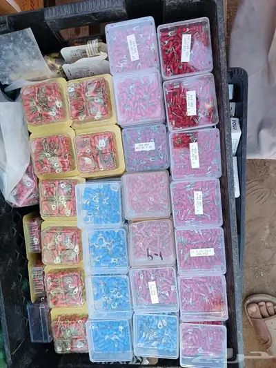 للبيع رفوف عدد بلاستيك ومفكات وحبات 21