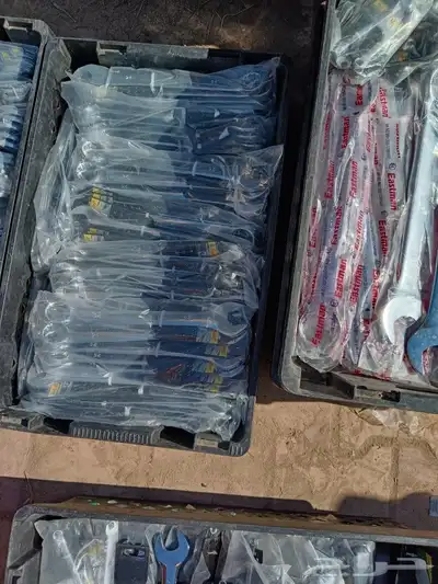 للبيع رفوف عدد بلاستيك ومفكات وحبات 20