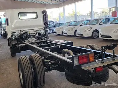 ايسوزو دينا 5 طن شاص 95 4 3