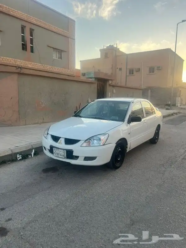 ميتسوبيشي لا نسر 0