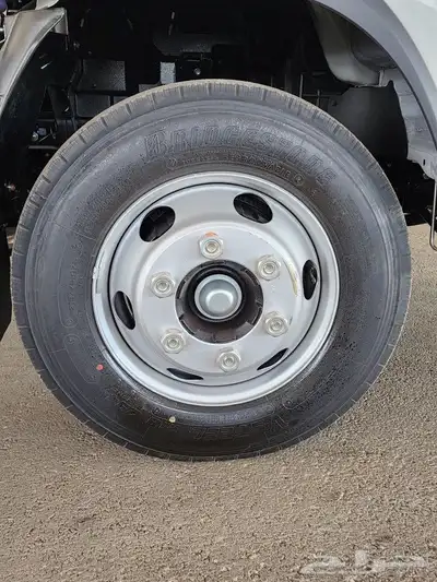 ايسوزو دينا 5 طن شاص 95 4 7