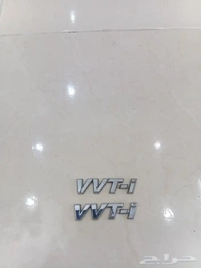 للبيع علامات VVT.i للكامري 2003-2006 0