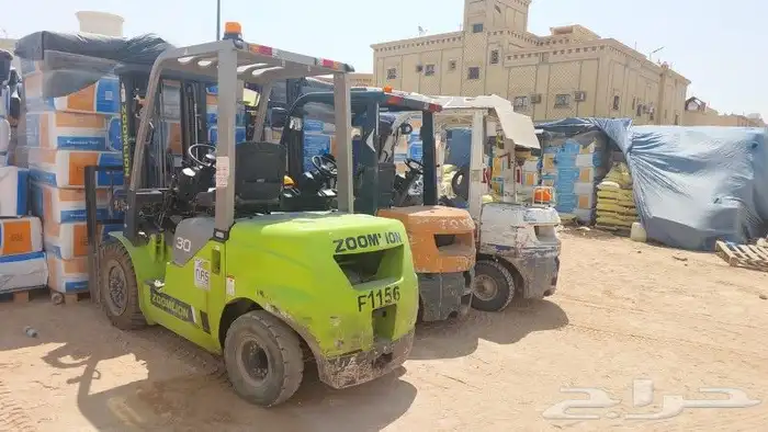 تأجير الرافعات الشوكيه 12