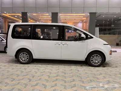 هونداي ستاريا ديزل 9 راكب موديل 2025 1
