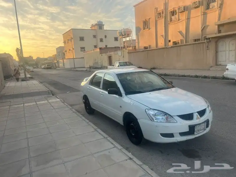 ميتسوبيشي لا نسر 1