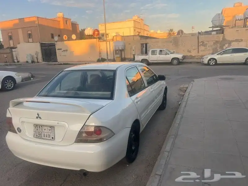 ميتسوبيشي لا نسر 4