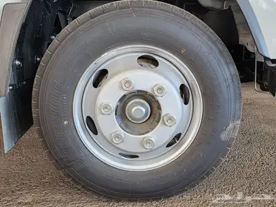 اسوزو دينا 4 طن شخص قصير وشاص طويل 2025 10