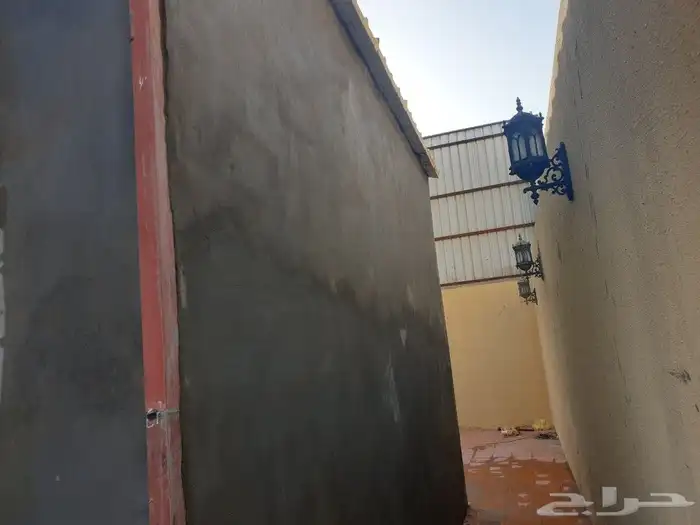 بناء مجالس وديكورات عوازل ترميم اصباغ حداده بديل خشب 15