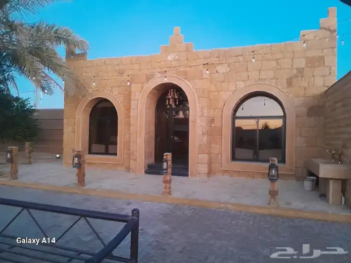 مقاول التراث الشعبي بنامن الاساس ولياسه طين وترميم البيوت ال 7