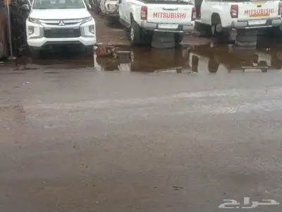 يوجد لدينا قطع غيار يونيد متسبيشي من 2006 لين 2023 تشليح 2