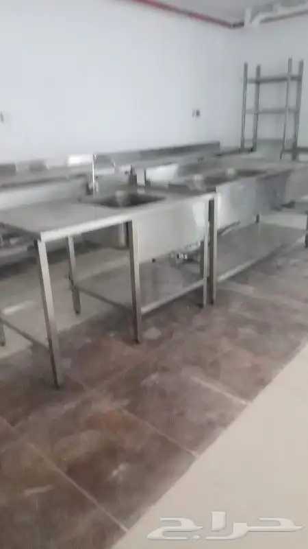 اغراض مطعم بالقطاعي 7