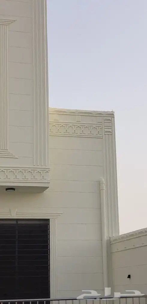 لياسه ملونه بالاسمنت الابيض وبطحاء الرياض مع العازل 4