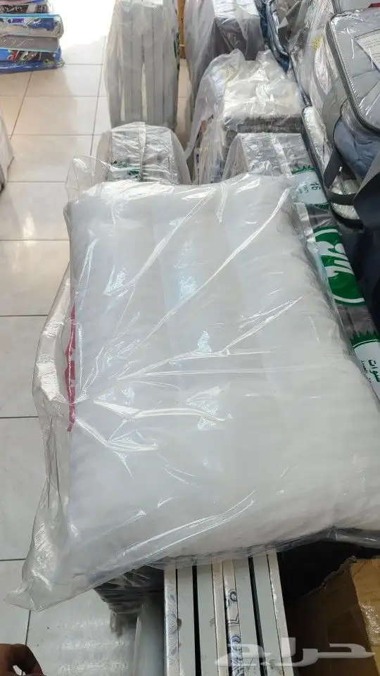 مراتب سرير حديد دولاب خشب مفارش بطانيات مخده شراشف 5