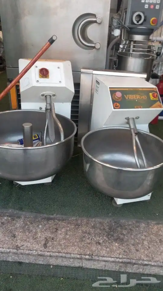 اغراض مطعم بالقطاعي 13