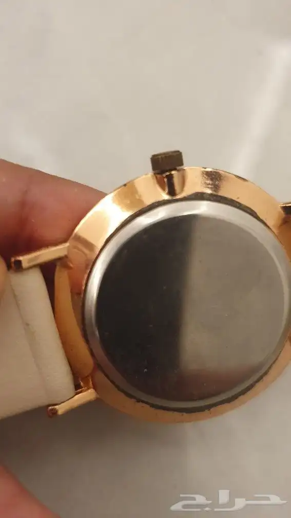 ساعة يد نسائية عادية 2