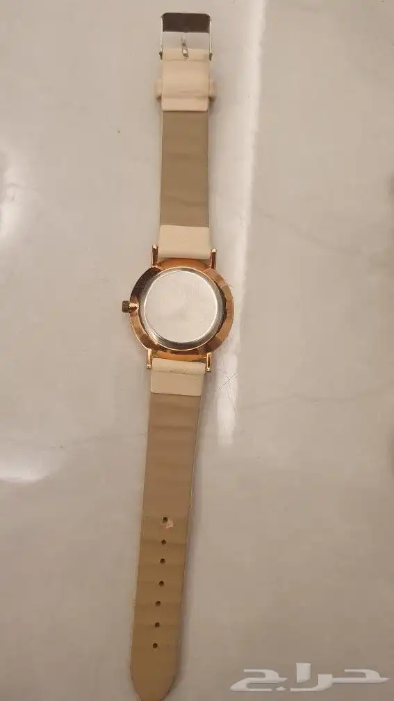 ساعة يد نسائية عادية 4
