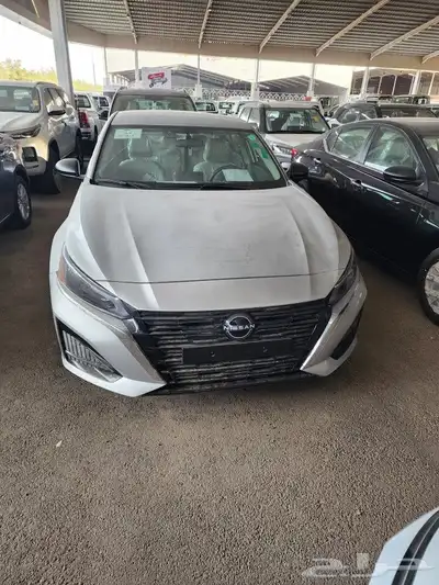 نيسان التيما S ستاندر 2