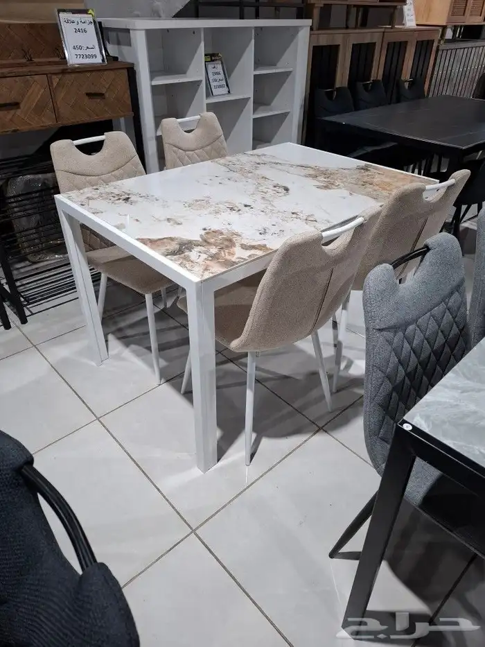 طاولات طعام متنوعه 13