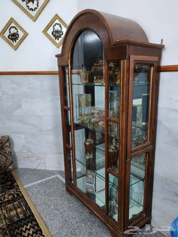 دولاب تحف 0