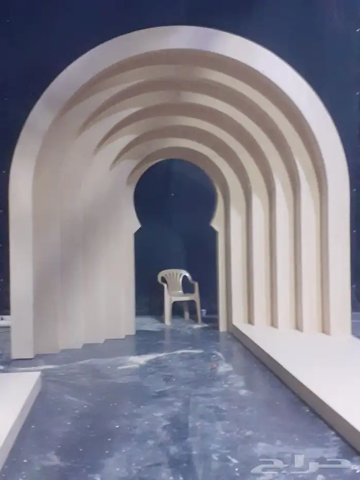 نجار معرض وديكور 2
