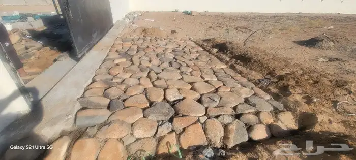 أحواض جلسات بوابات عقد بالحجر الطبيعي ممرات في غايه الجمال 4