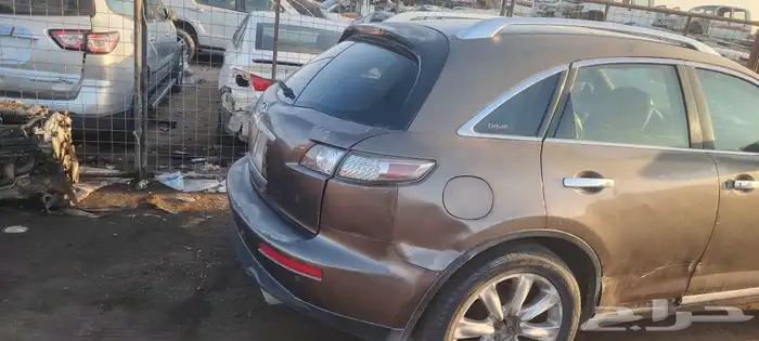 انفنتي قطع غيارFX35 1
