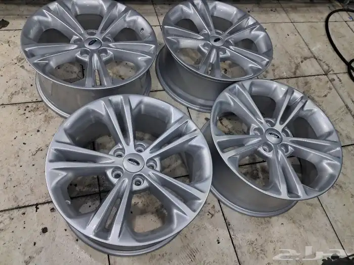 طقم جنوط فورد تورس مقاس 18 اصليه وكاله 2