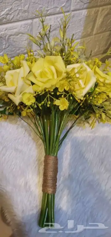باقة ورد صناعيه 0
