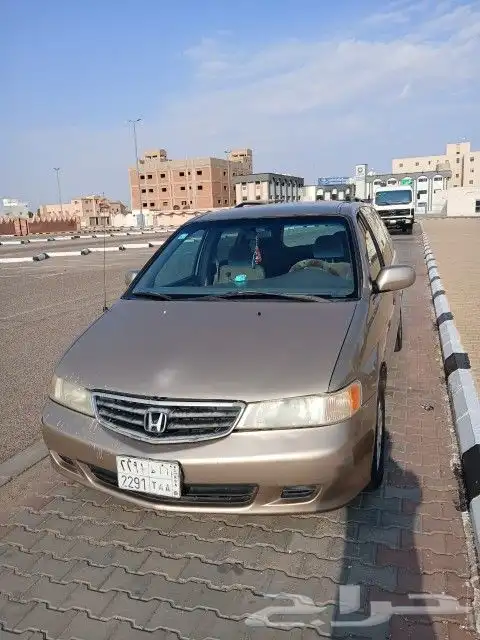 هوندا اوديسي 2002 السوم 11000 والبيع قريب بإذن الله 3