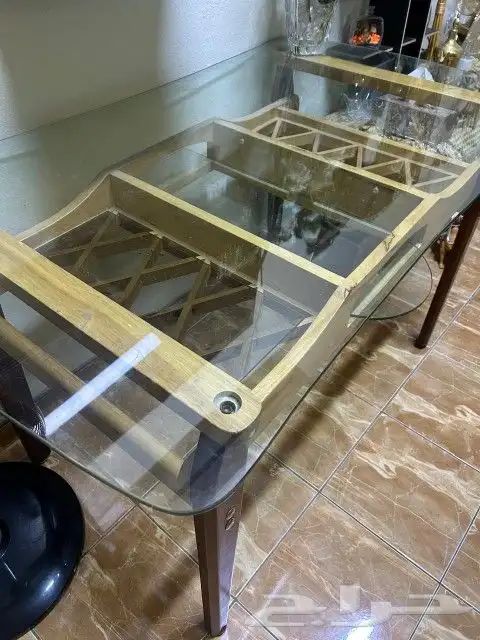 طاولة سفرة 0