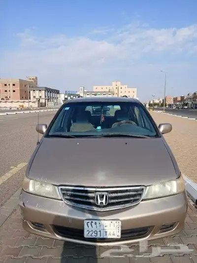 هوندا اوديسي 2002 السوم 11000 والبيع قريب بإذن الله 8