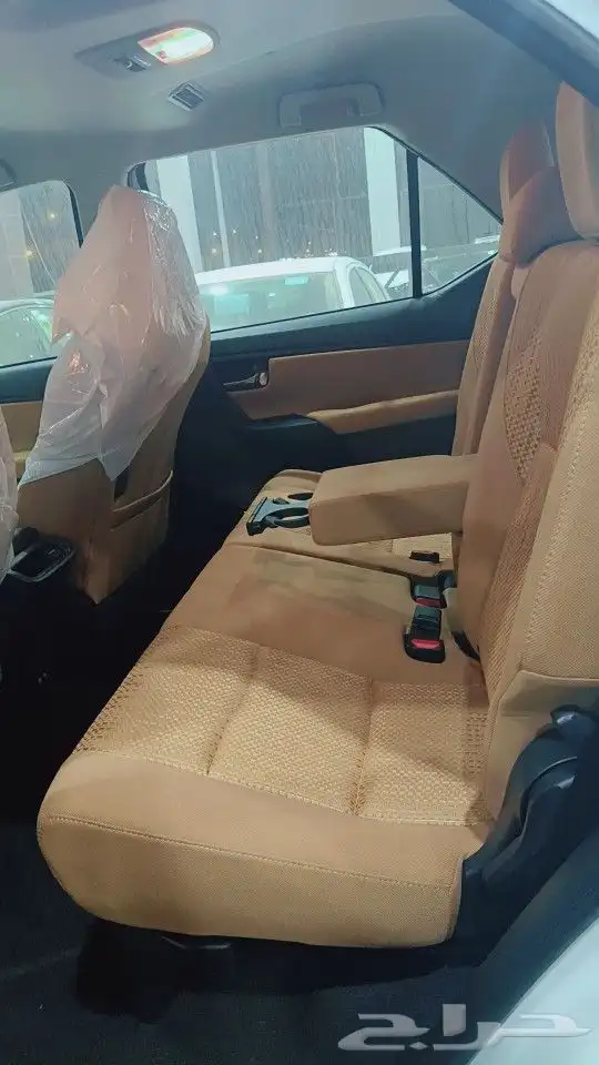 تويوتا فورتشنر GX2 بنزين 2025 دبل 11