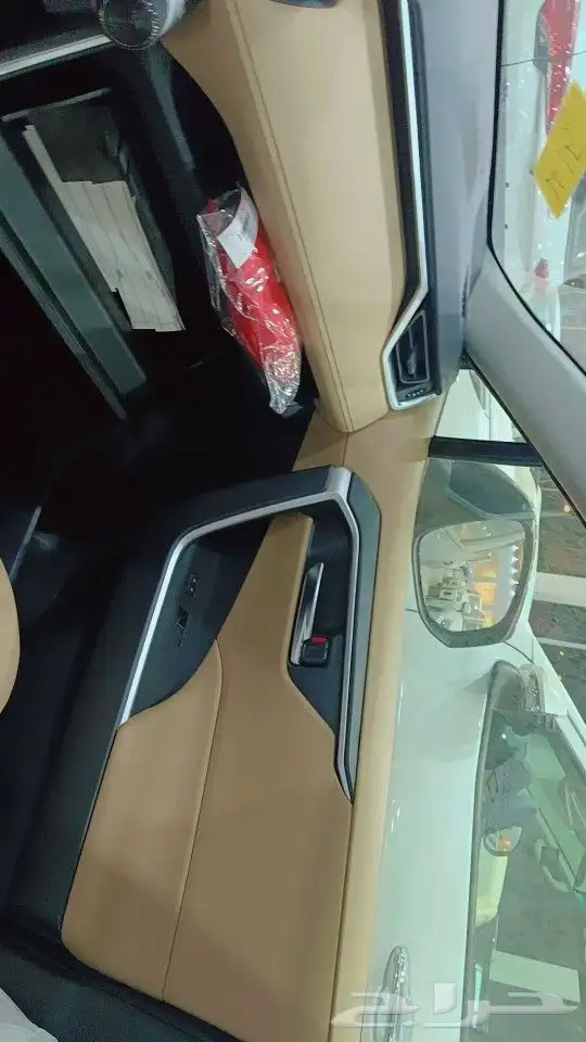 تويوتا راف فور هايبرد XLI دبل2025 12