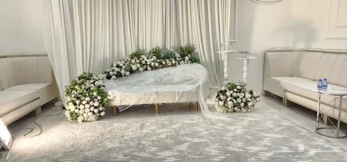 كوشات طولات حفلات تخرج ملكه زواج كوشات  طولات توصيل هدايا 1