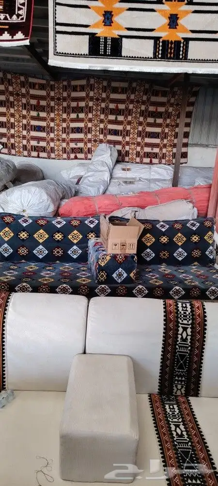 كراسي طاولات 14