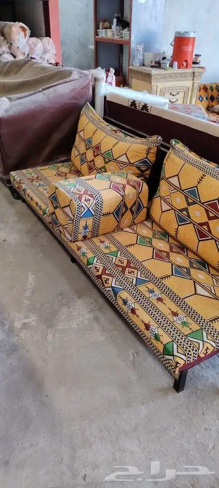 كراسي طاولات 24