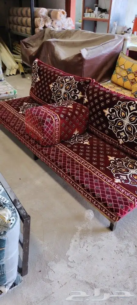 كراسي طاولات 22