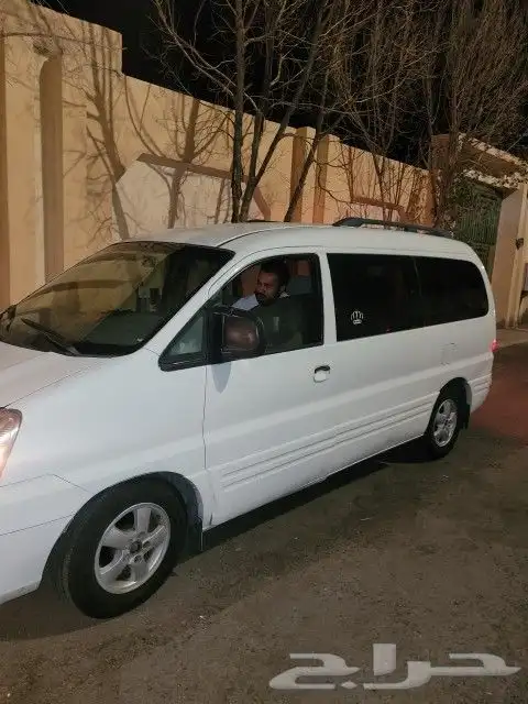 باص اتش وان لتوصيل الطلاب والموظفيت والعمل 0