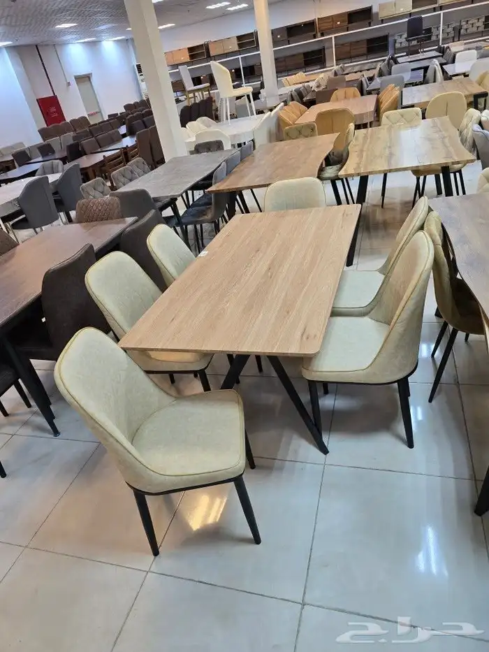 طاولات طعام ب أشكال جديده 10