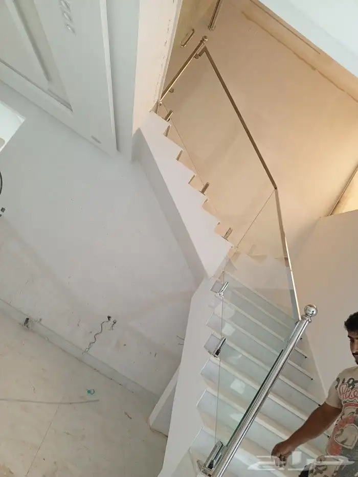 موسسة التنطيم الحديث للزجاج والسكريت محايل عسير وجميع مناطق 5