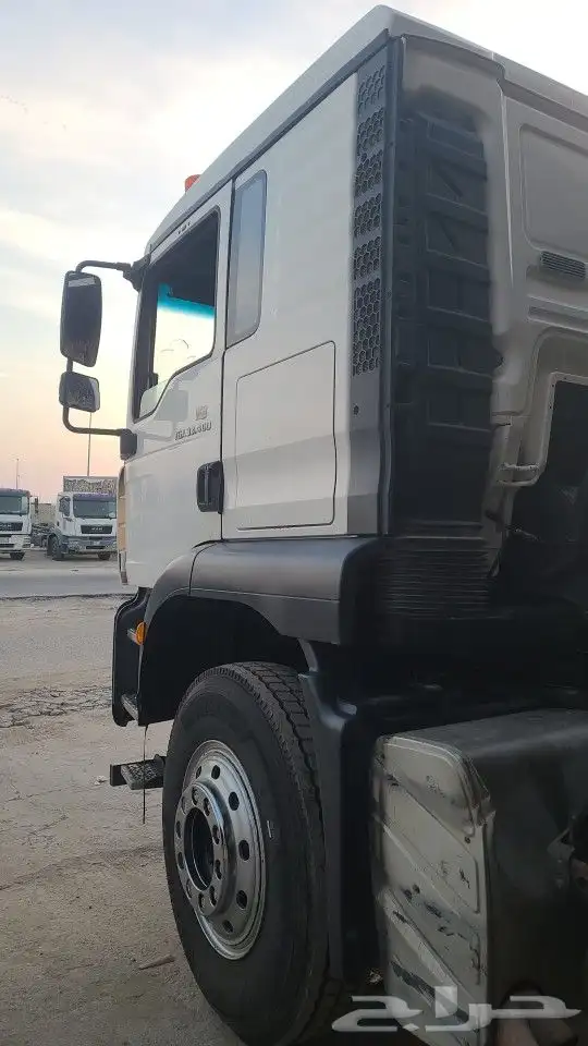 مان سكس. MAN 6.4 -33.400 2
