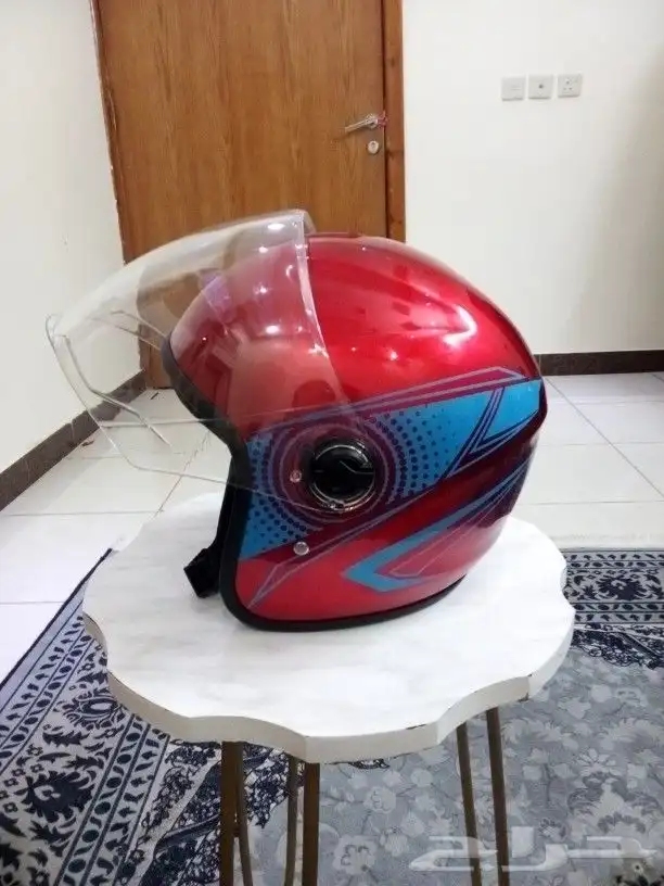 خوذه جديده لم تستعمل ابدا 1