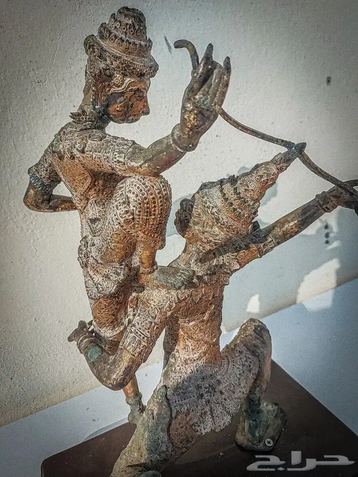 مجسم معركة النبلاء الأسيوي عمره فوق ال 70 سنة للبيع 4