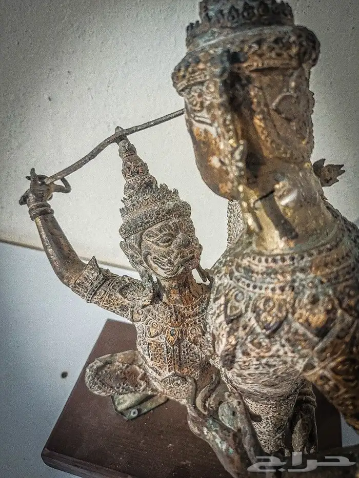 مجسم معركة النبلاء الأسيوي عمره فوق ال 70 سنة للبيع 8