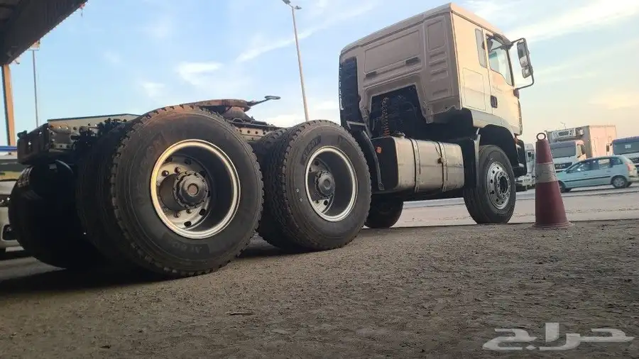 مان سكس. MAN 6.4 -33.400 1